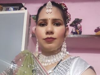 fingering girl webcam picture EmiliaDiva