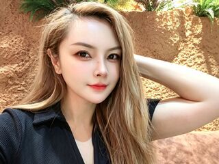 hot cam girl fingering pussy EmilyXiu