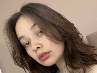 camgirl video chat room EmmaHigher