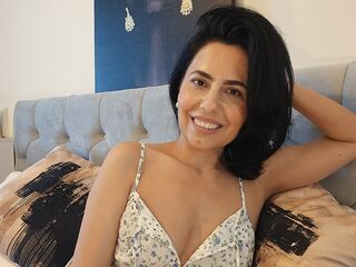 free online chat EvelineAngeles