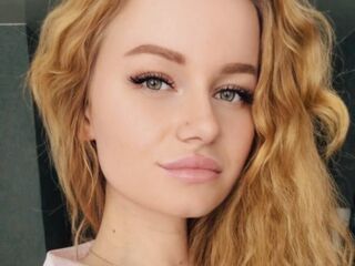 naked webcamgirl FaridaDos