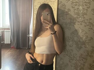 webcam girl HilaryLukas