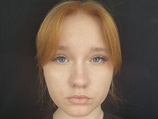 nude webcam girl photo JeanneEnglert