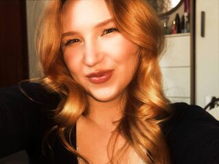 hot web cam show JenetteFolson