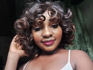 camgirl playing with vibrator JenniferJoe