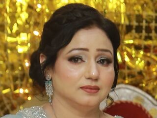 naughty camgirl masturbating with dildo JesmineCherry