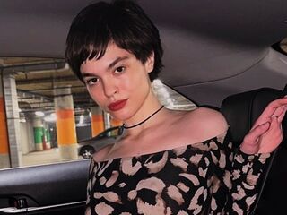 camgirl playing with vibrator JessiStones