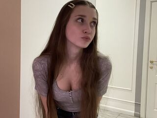 camslut fingering wet pussy JessyRin