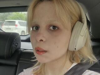 fingering webcamgirl JillianOng