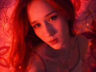 naked cam girl photo JulieCusanelli