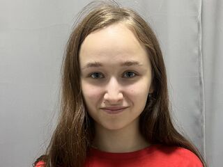 masturbating cam girl JulieLamb