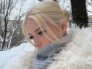 camgirl videochat JuneLaughton