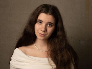 fingering girl webcam picture KalaHemstreet