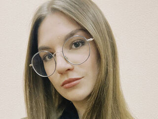 naked camgirl picture KaraTribley