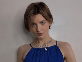 shower live cam KarinaBiz