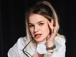 live teaser cam KellyHayden