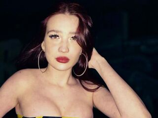 naked girl with webcam fingering pussy KimberleyStrader