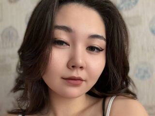 naked cam girl KrissyHarbick