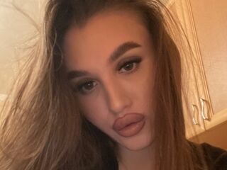 cam slut picture KyraVictorine