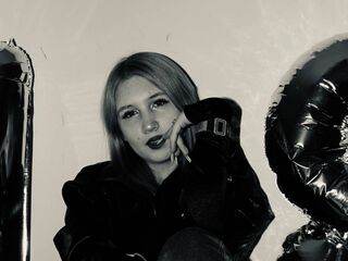 bedroom web cam LatishaWolfenden