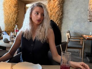 beautiful camgirl LavernVink