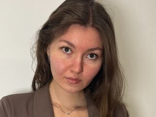 nude camgirl pic LeilaCoocher