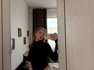 cam girl cam LennieLukasik