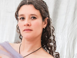 naked webcam girl fingering LiaCotes