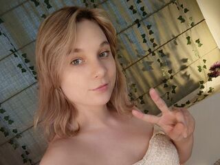 free nude webcam LilianDavidge