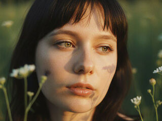 fingering girl cam picture LiluSoto