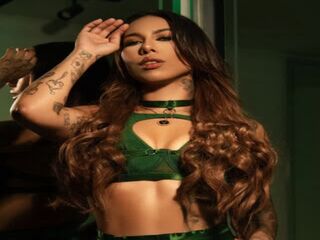 adult video chat room LilyHarpers