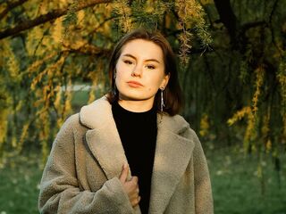 masturbating webcam girl LinnDegnan