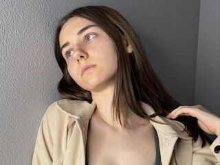 cam girl masturbating with vibrator LinnGriff