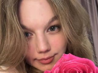 hot cam girl fingering LinnGrimshaw