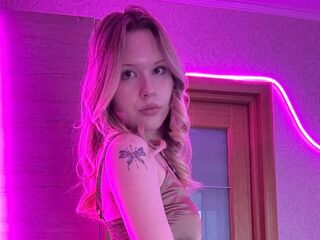 cam whore livesex LissaAssil