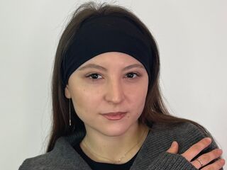 topless webcamgirl LuzJeantet