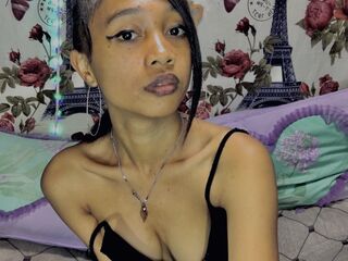 hot girl webcam picture MacuttyMiria