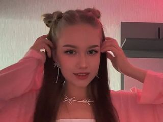 hot striptease web cam MadisonLehar