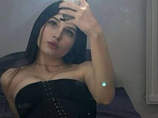 hot strip tease cam MariCrueze