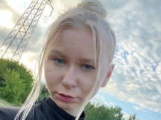 girl porn webcam MelbaKines