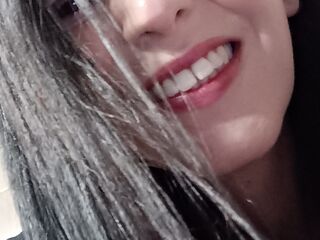 naked webcam girl fingering MonicaFerilli