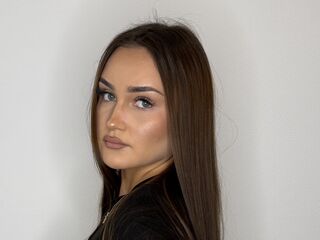 naughty MyrnaMackesy