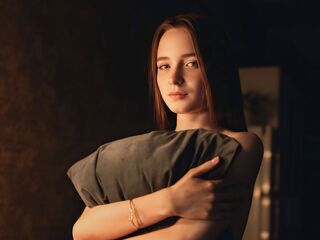 naked cam girl masturbating with sextoy NikiaMurrock