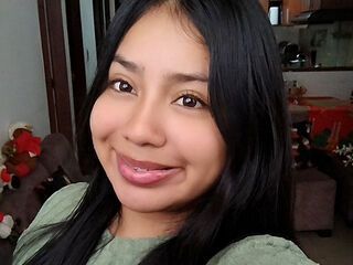 naked girl with webcam masturbating NoaBaker