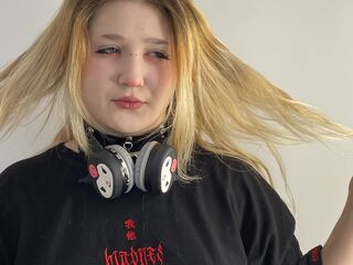 cam chatroom PilarVanhee