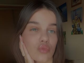 fingering girl chat RicardaErisman