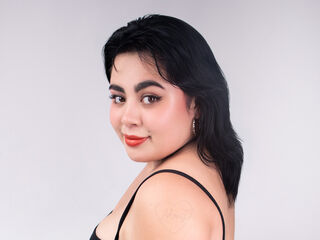 camwhore spreading pussy RoxanaElegance