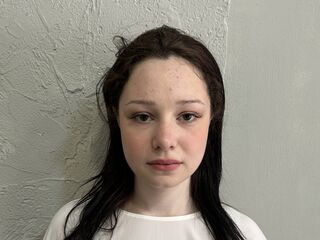 fingering cam slut SallyMilton