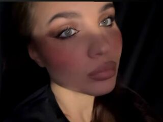 topless SeemaRedhouse