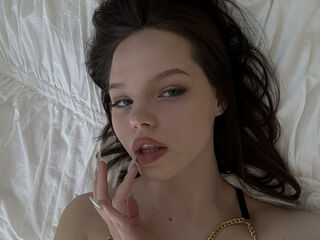 chat room webcam photo SelenaNoelle